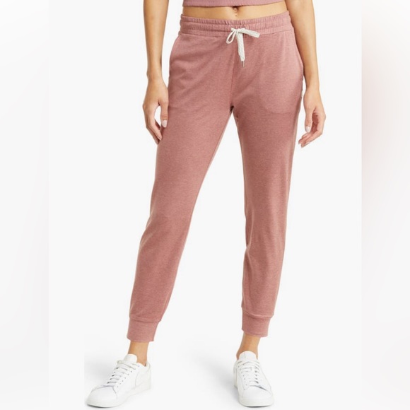 Vuori Pants - NWT Vuori Performance Joggers